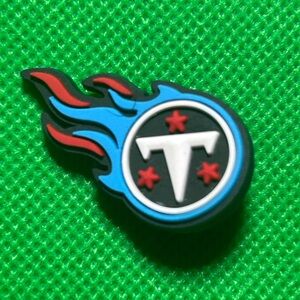 🌼 (5/$10 or 10/$15) NEW “NFL” Football Croc Charm Collection TENNESSEE Titans
